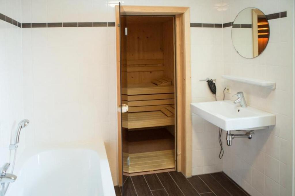 Weidevilla Xxl Hollum  Kültér fotó